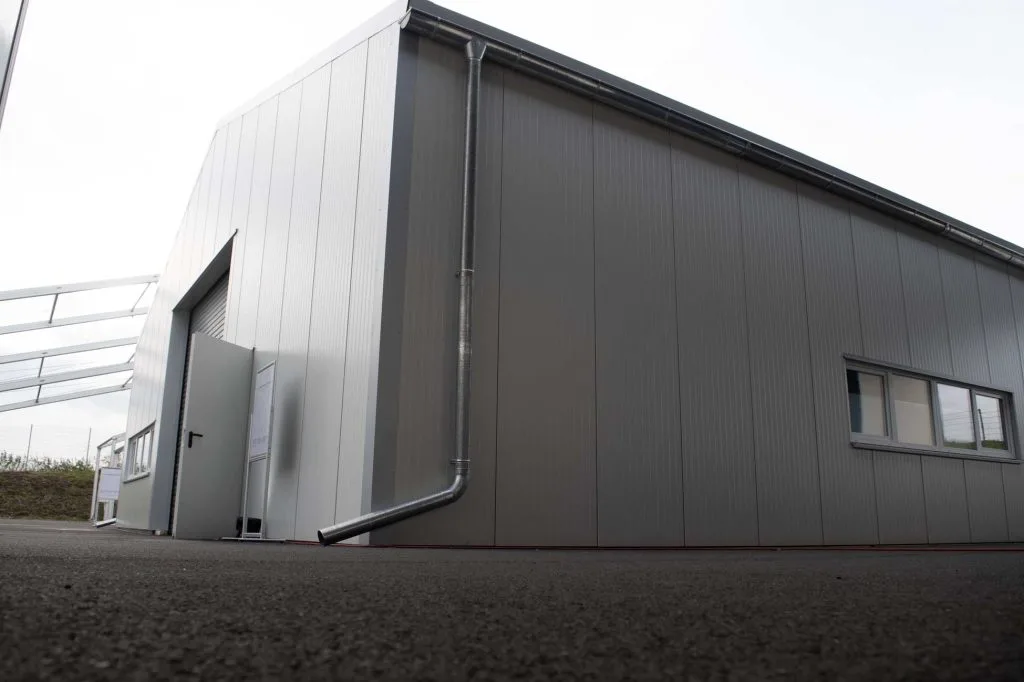 LX Warehouse Cladded 1 (2) comp